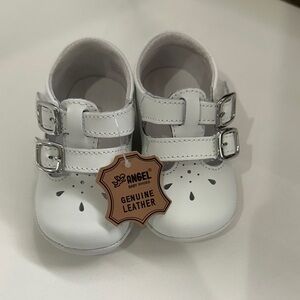White Angel baby shoes. Size 1!